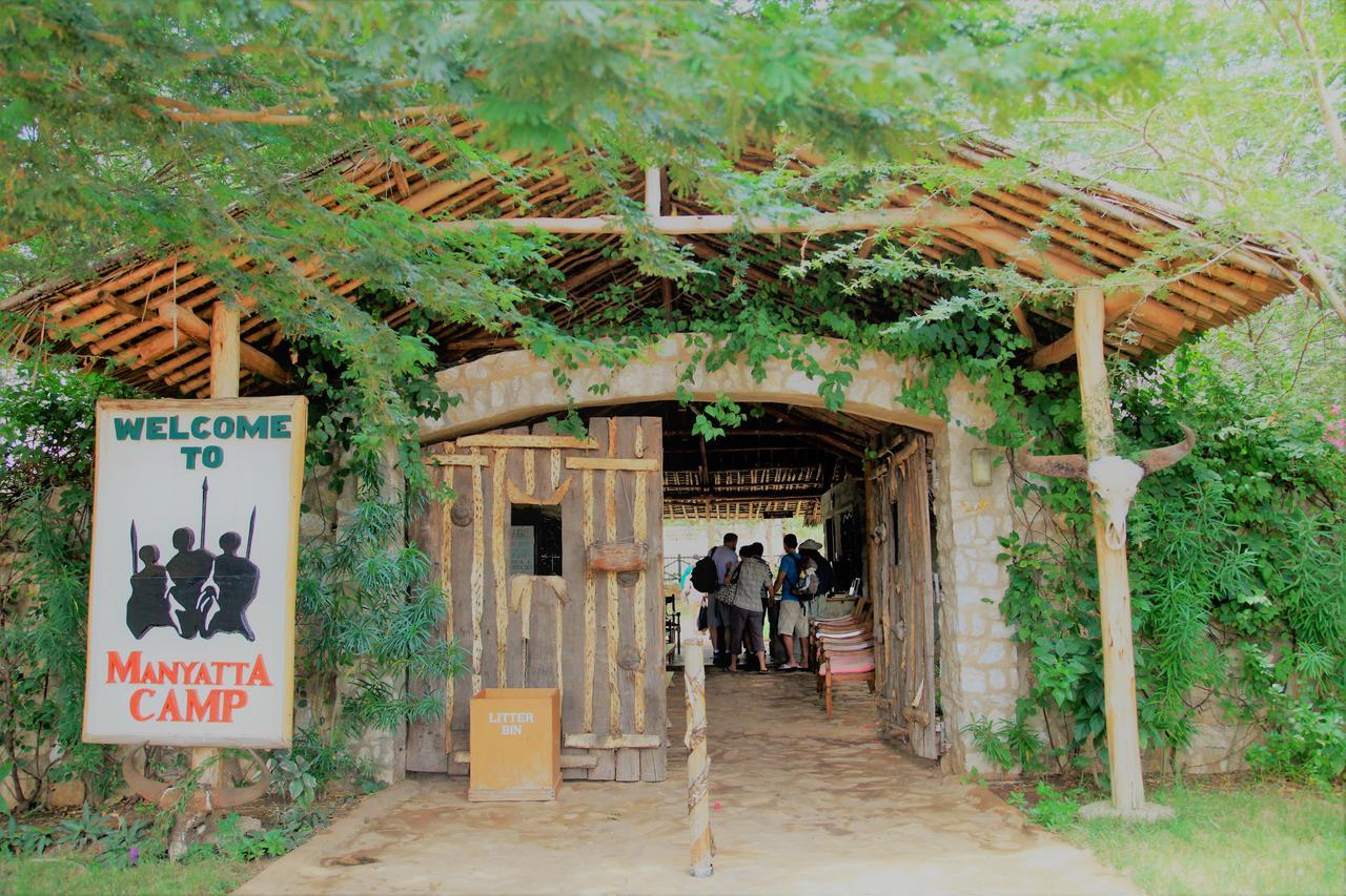 Manyatta Camp Hotel Voi Bagian luar foto
